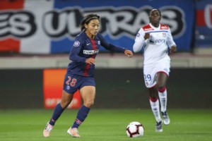  里昂女足四连冠创历史新纪录  