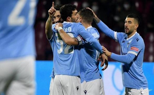  因莫比莱梅开二度，拉齐奥主场力克罗马迎三连胜