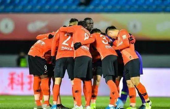  比勒菲尔德保级生死战，全队死拼守住希望